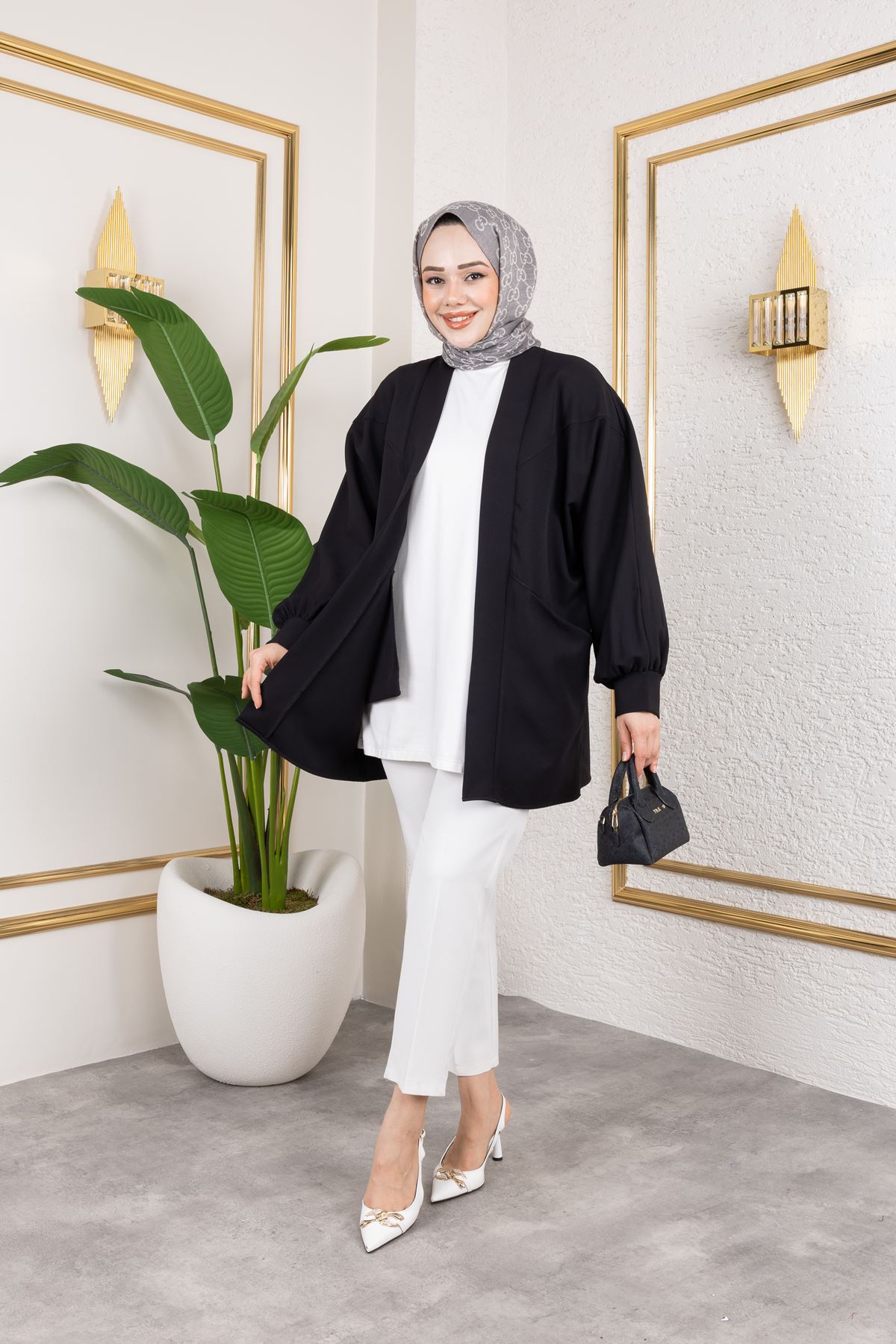 Kadın Cepli Oversize Tesettür Ceket Hırka Mevsimlik Rahat Kesim Uzun Ceket Siyah