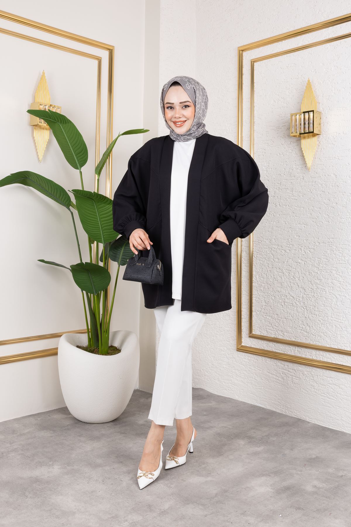 Kadın Cepli Oversize Tesettür Ceket Hırka Mevsimlik Rahat Kesim Uzun Ceket Siyah