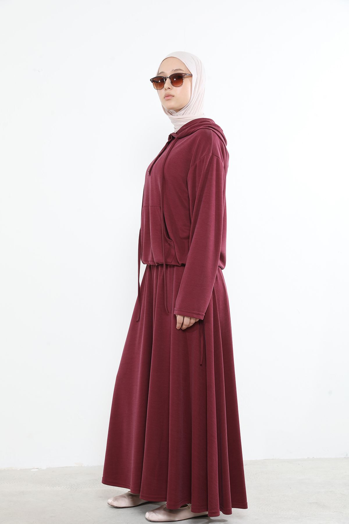 Kadın Önü Çıtçıt Pat Detaylı Kanguru Cepli Kapüşonlu Tesettür Etekli Takım Bordo