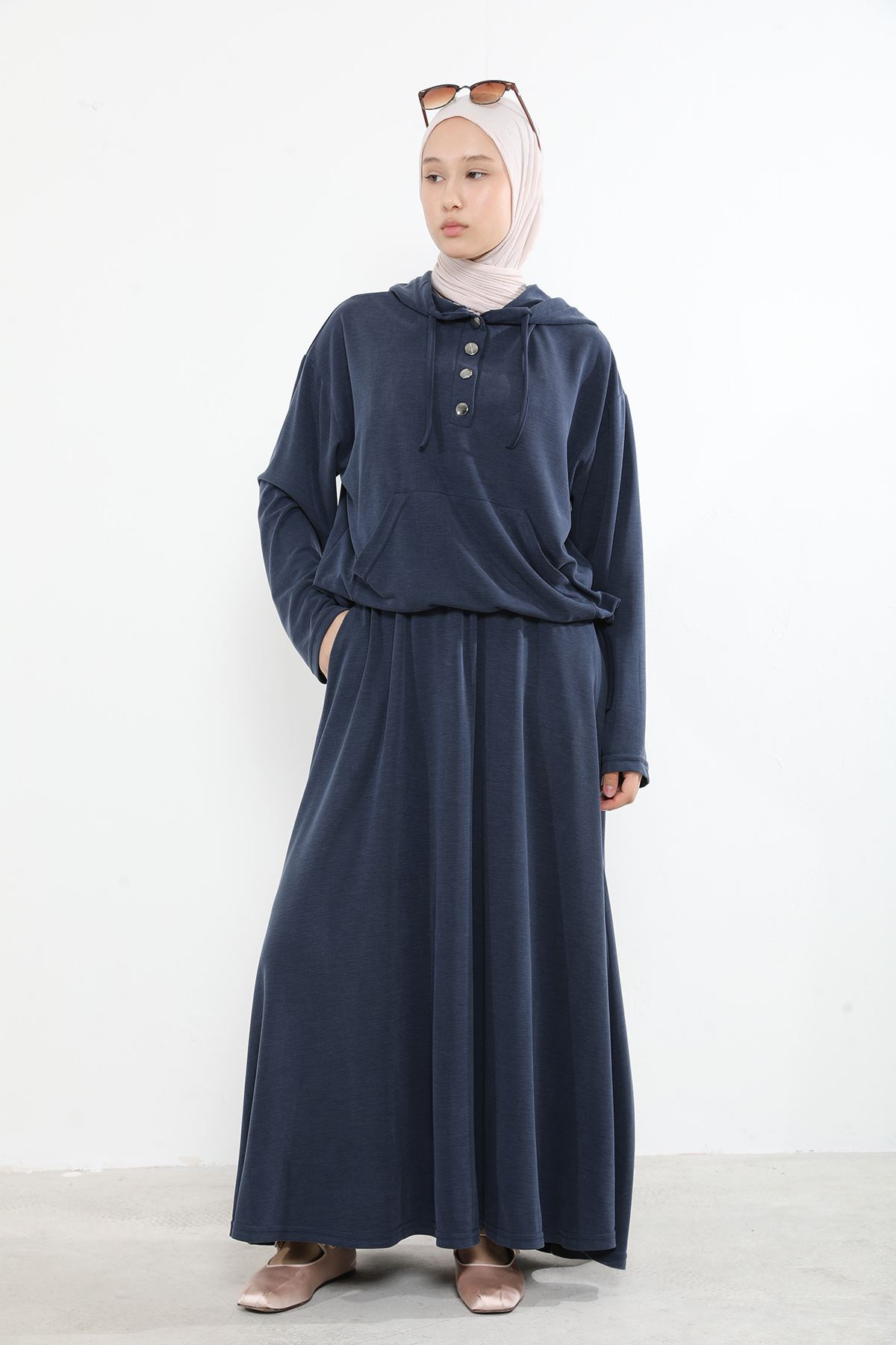 Kadın Önü Çıtçıt Pat Detaylı Kanguru Cepli Kapüşonlu Tesettür Etekli Takım Lacivert