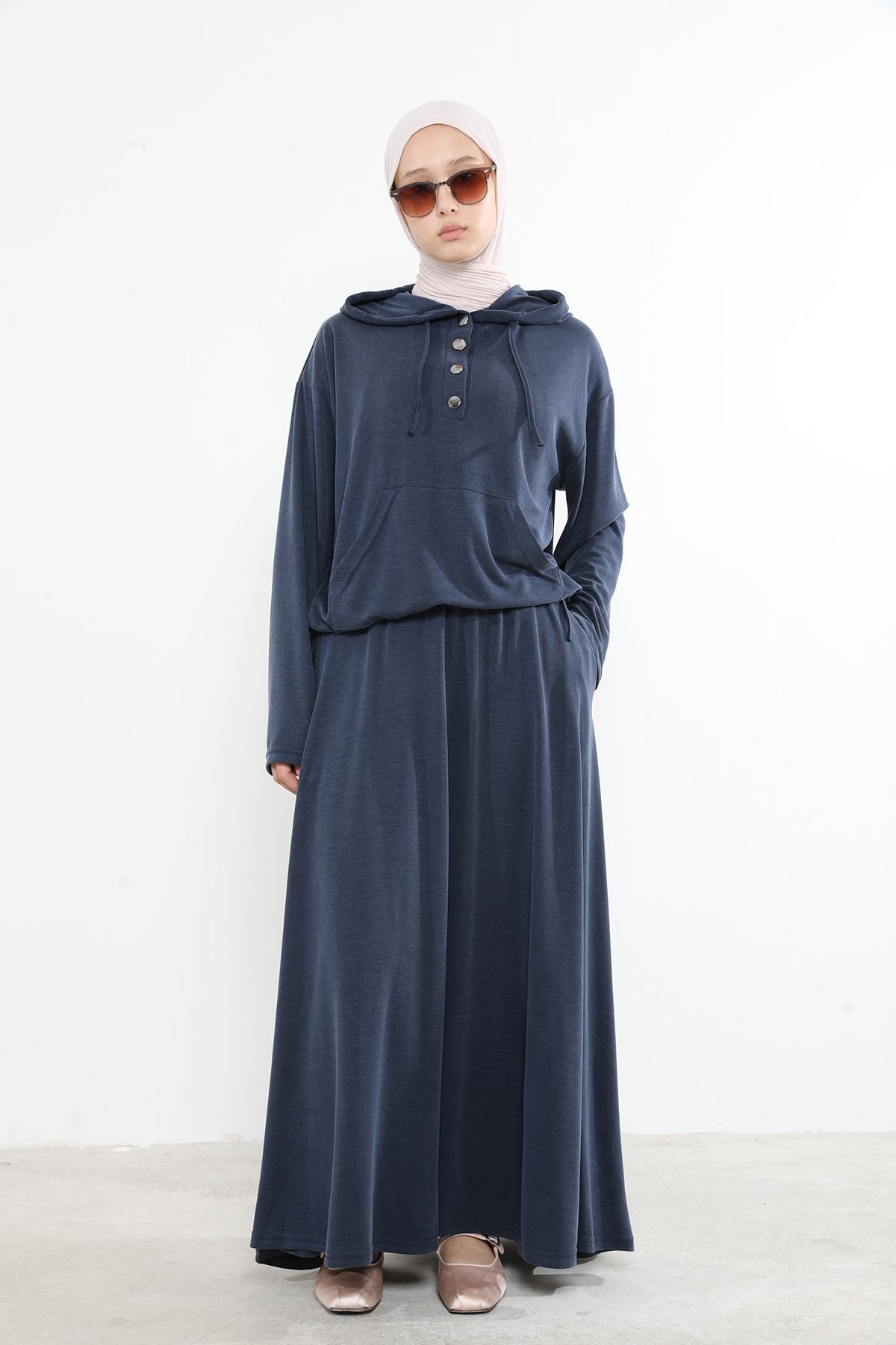 Kadın Önü Çıtçıt Pat Detaylı Kanguru Cepli Kapüşonlu Tesettür Etekli Takım Lacivert