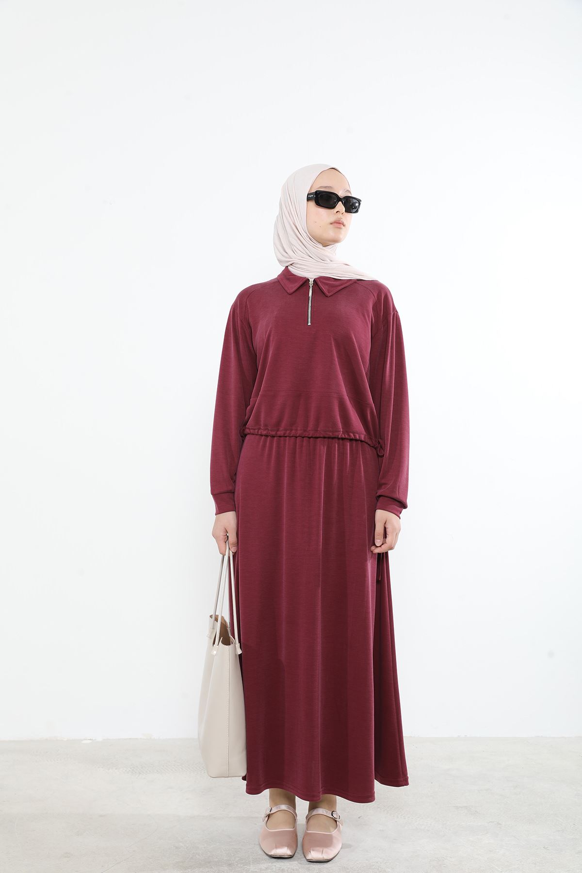 Kadın Polo Yaka Fermuar Detay Tunik Büzgü Detaylı  Tesettür Etekli Takım Bordo