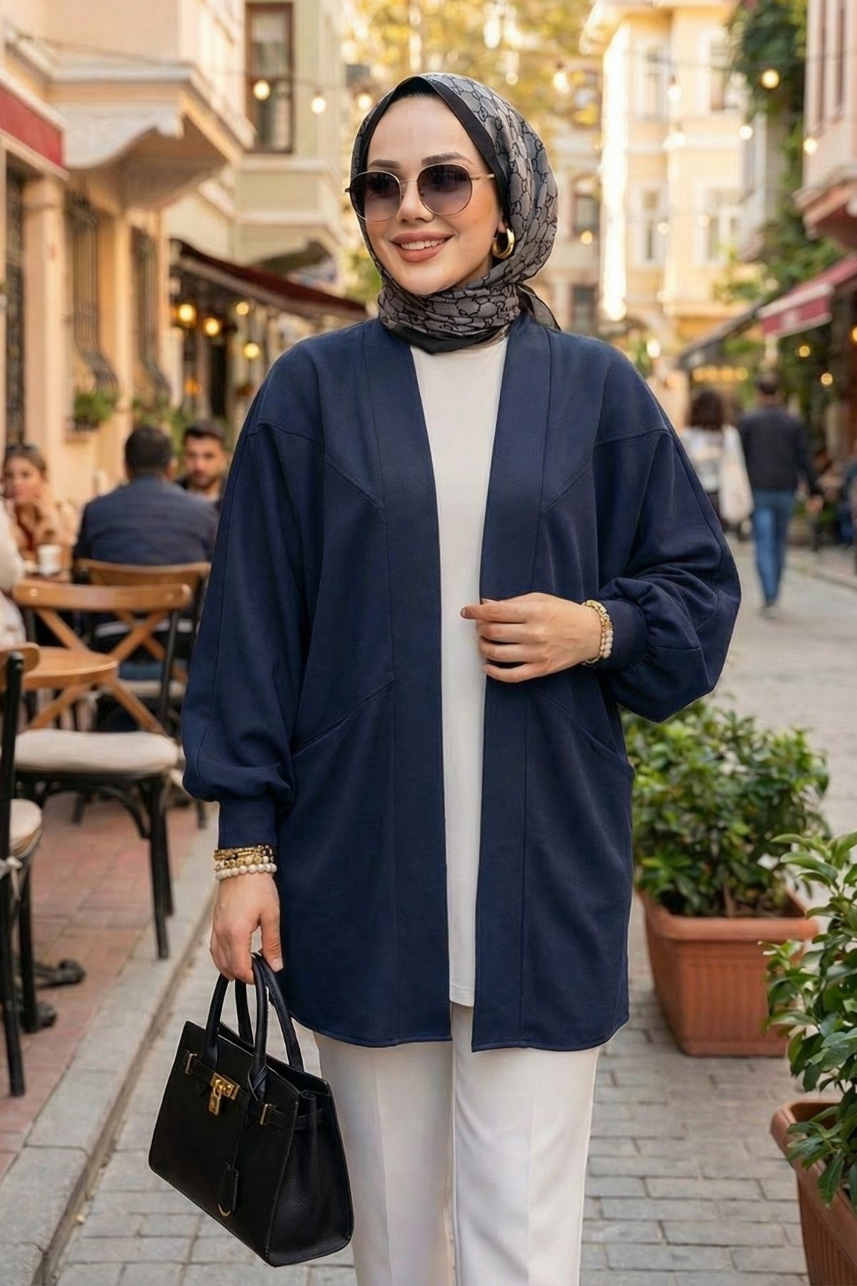 Kadın Cepli Oversize Tesettür Kimono Hırka Mevsimlik Rahat Kesim Uzun Ceket Lacivert