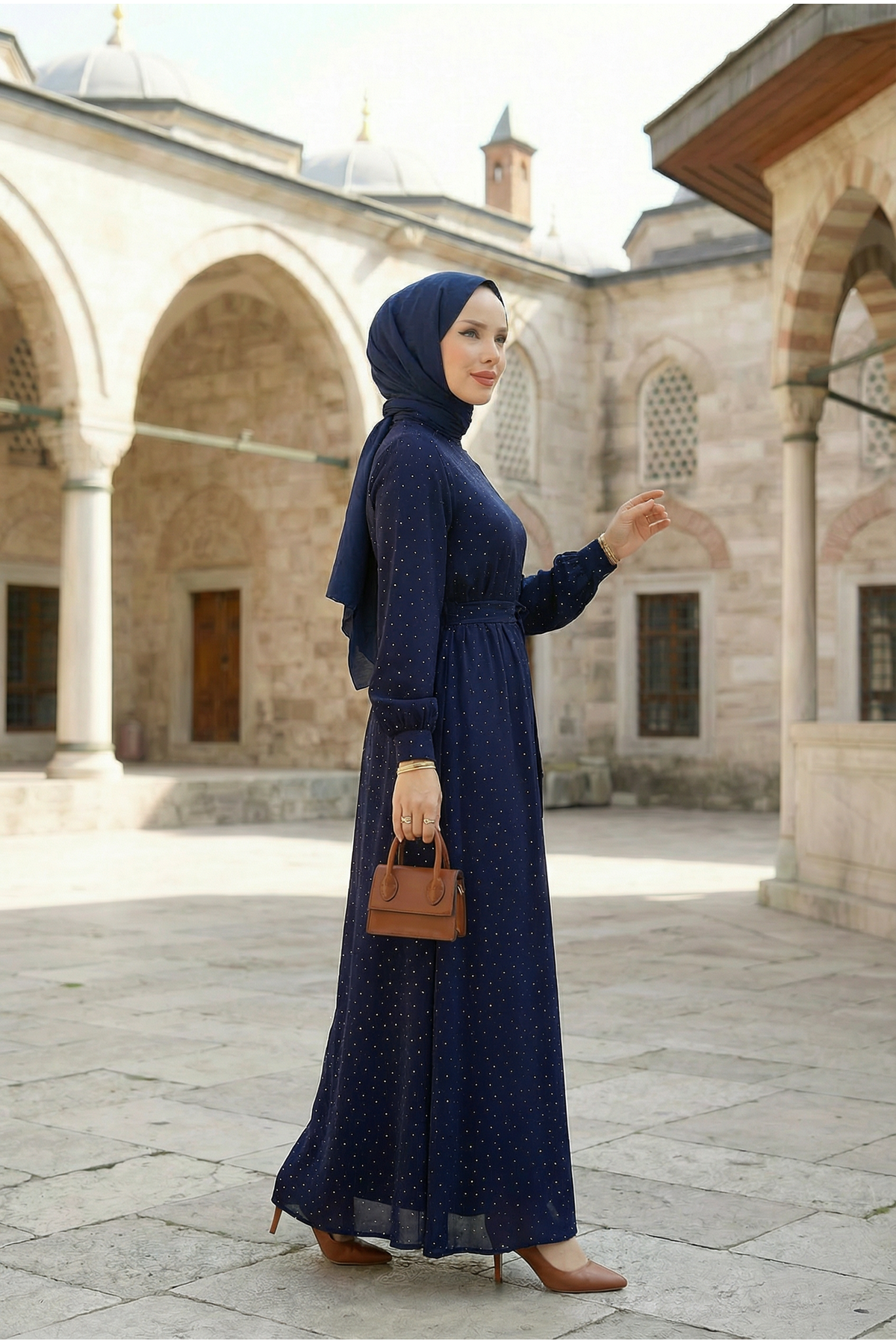 Kadın Saten Taş İşlemeli Kuşaklı Tesettür Düğün Nişan Özel Gün Abiye Elbise Lacivert