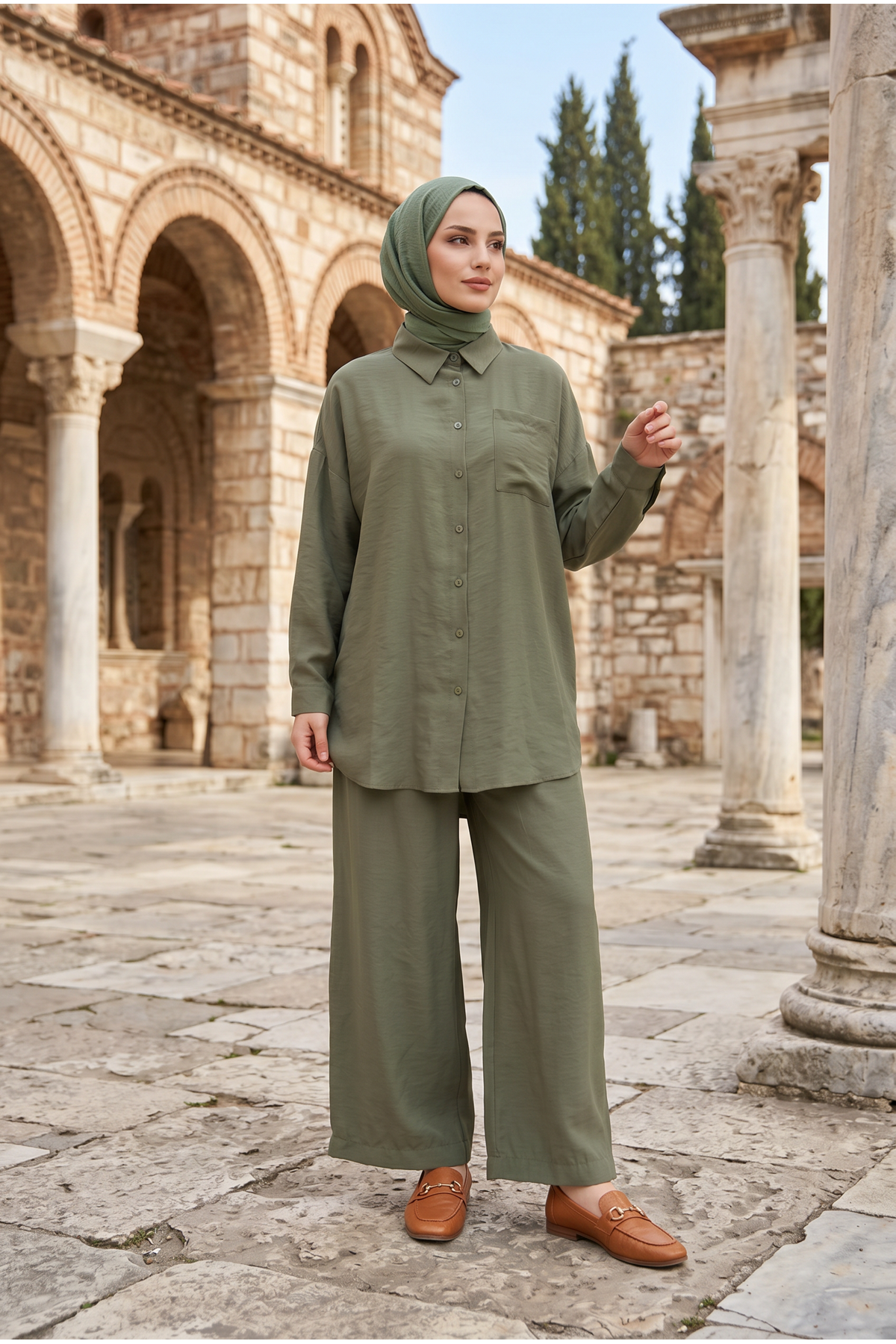 Kadın Haki İkili Tesettür Takım Oversize Gömlek Pantolon Rahat Kalıp Yazlık Şık Günlük Tesettür Kombin