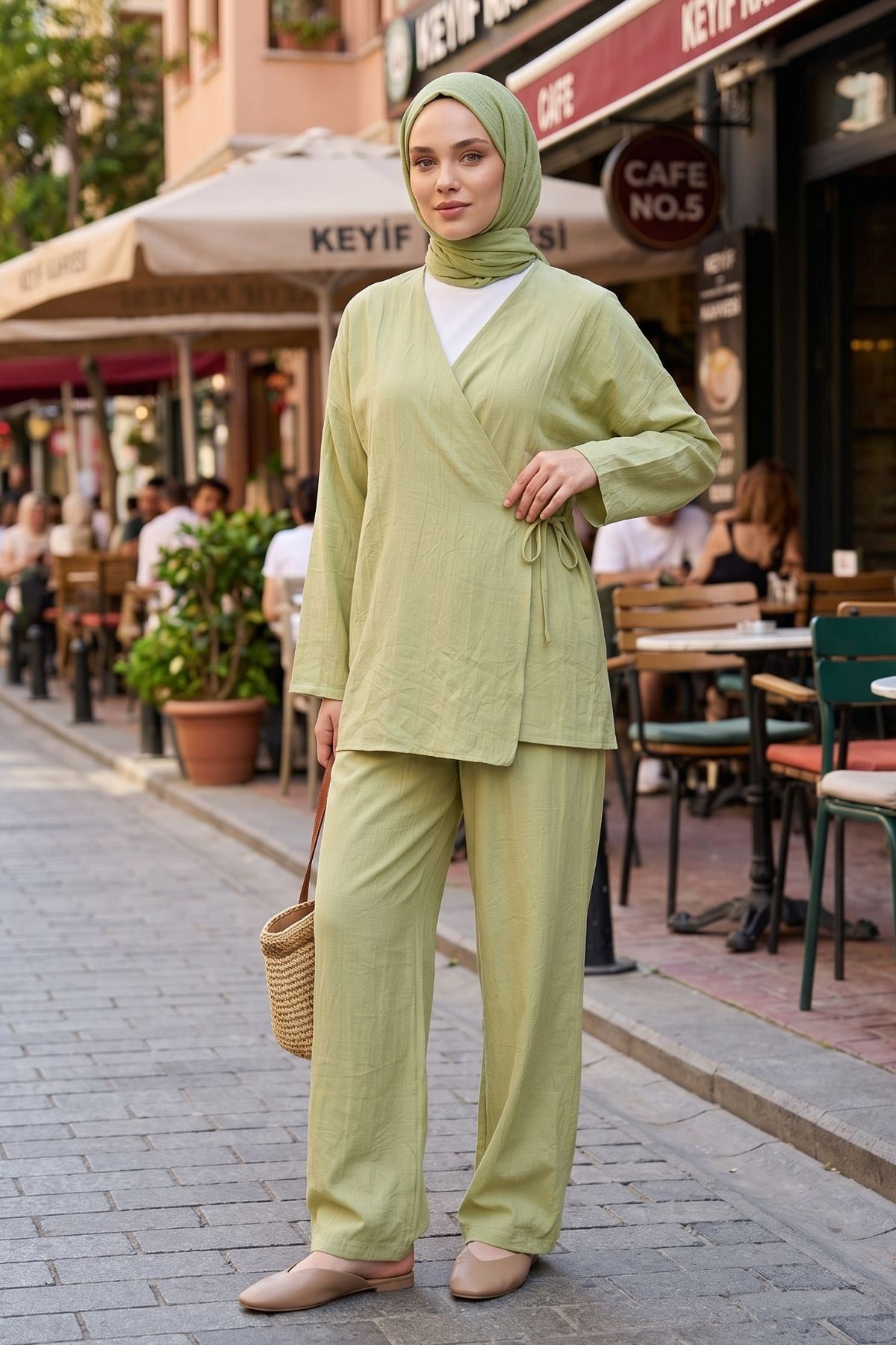 Kadın Yağ Yeşili Yandan Bağlamalı Çilek Kumaş Kimono Tunik Pantolon Takım Kombin 