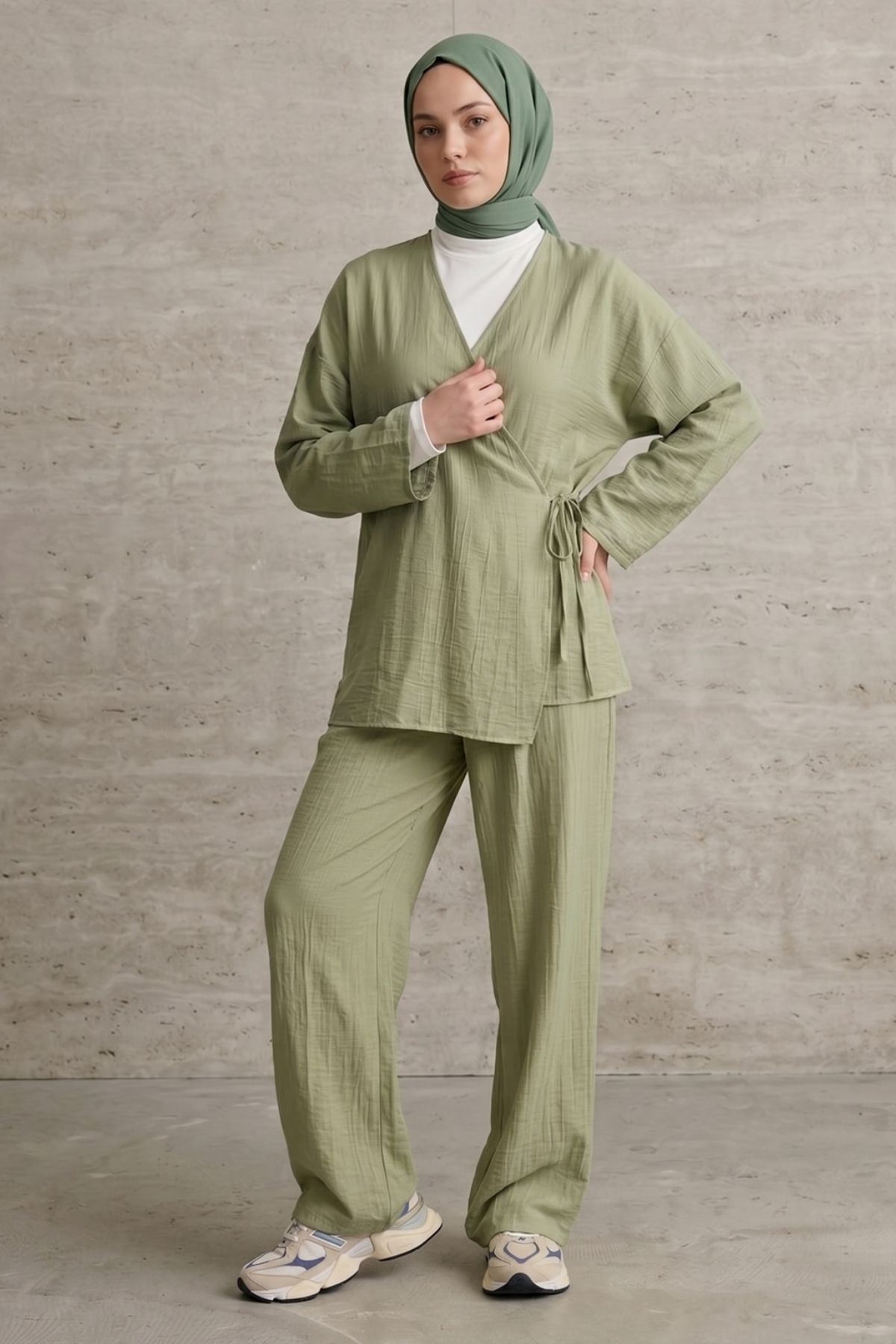 Kadın Haki Yandan Bağlamalı Çilek Kumaş Kimono Tunik Pantolon Takım Kombin 