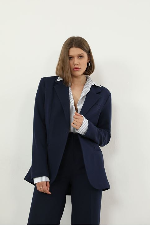 Kadın Tek Düğme Kapamalı Uzun Kol Cepli Retro Ceket Palazzo Pantolon Takım Lacivert