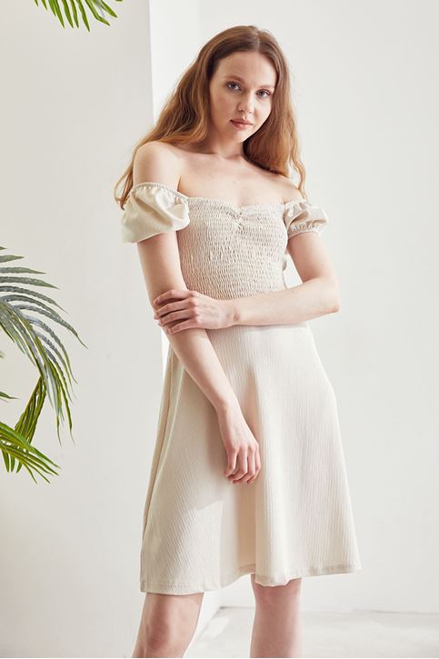 Kadın Madonna Yaka Önü Gipe Detaylı Gipeli Yazlık Elbise Taş