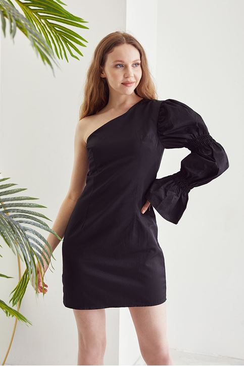 Kadın Tek Kollu Kolu Lastikli Omuz Dekolteli Mini Elbise Siyah