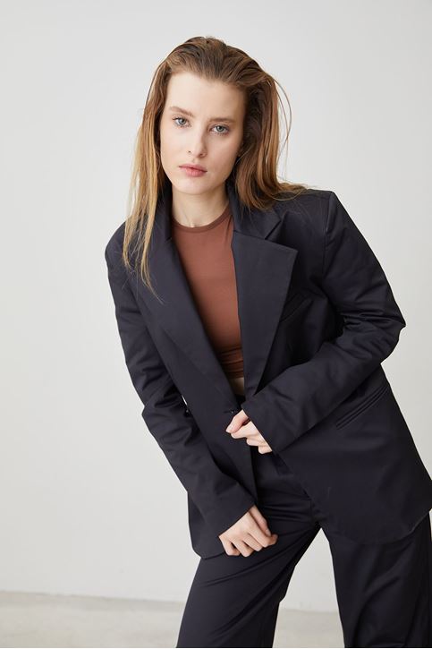 Kadın Tek Düğme Kapamalı Cep Detay  Ceket Palazzo Pantolon Busines  Ofis Takım Koyu Lacivert