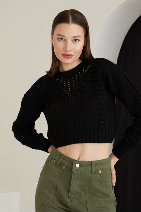 Kadın Örgü Detaylı Ajurlu Akrilik Kalın Kısa Crop Kazak Siyah