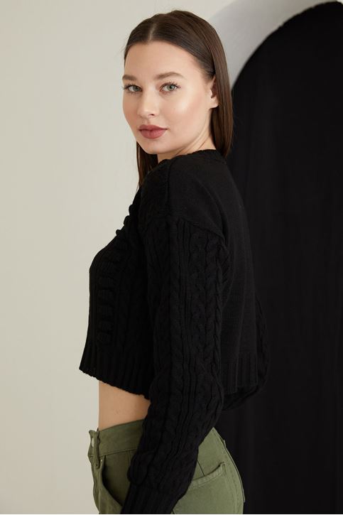 Kadın Örgü Detaylı Ajurlu Akrilik Kalın Kısa Crop Kazak Siyah