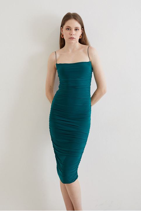 Kadın İnce İp Askılı Büzgülü Elbise Zümrüt Yeşili