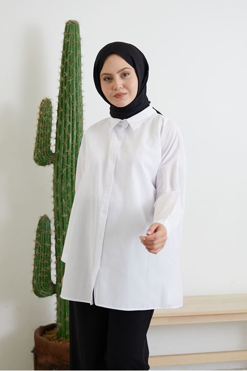 Kadın Boydan Düğmeli Kol Manşetli Oval Kesim Rahat Kalıp Poplin Uzun Gömlek Beyaz