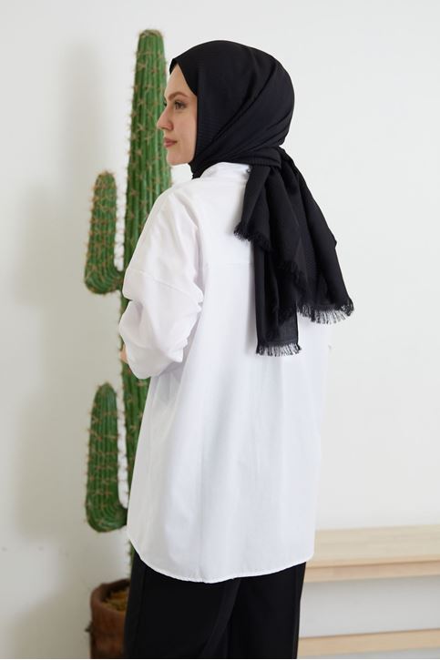 Kadın Boydan Düğmeli Kol Manşetli Oval Kesim Rahat Kalıp Poplin Uzun Gömlek Beyaz