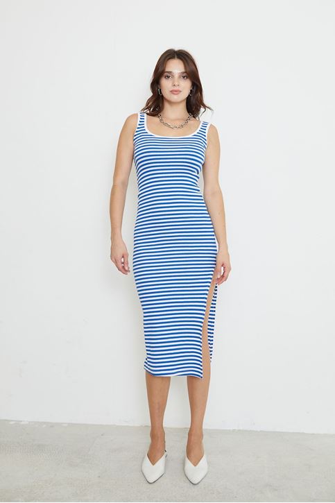 Kadın Yırtmaç Detaylı Esnek Pamuklu Kumaş U Yaka Kalın Askılı Çizgili Desen Midi Basic Elbise Saks