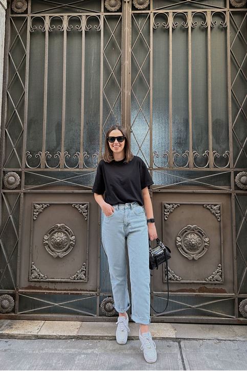 Kesik Paça Mom Jean-Buz rengi