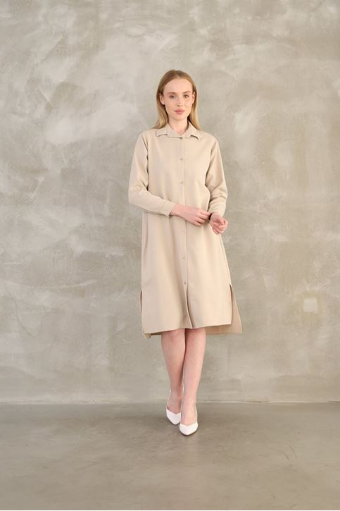 Kadın Düğme detaylı Gömlek Yaka Full Boydan Düğmeli Rahat Kalıp Uzun Tesettür Tunik-Taş