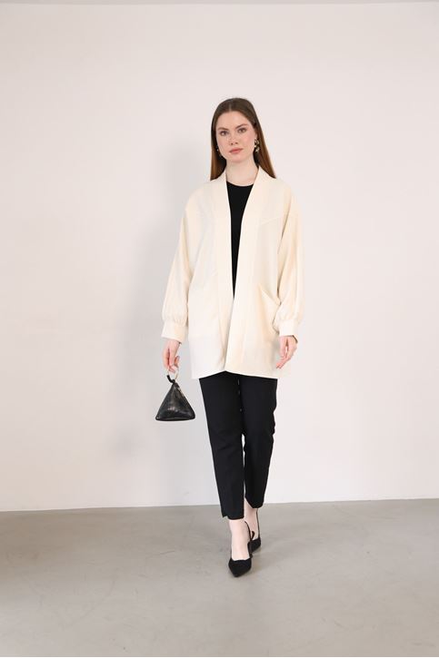 Kadın Şal Yaka Atlas Kumaş Git Çıkış Balon Kol Detaylı Manşetli Hırka Krem