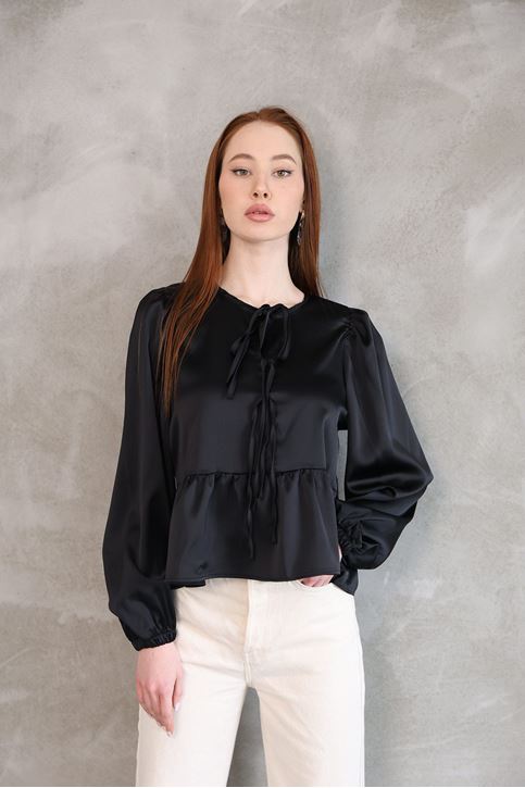 Kadın Yaka Biye Bağlamalı Etek Ucu Volanlı Kolu Lastikli Tesettür Saten Tunik Siyah