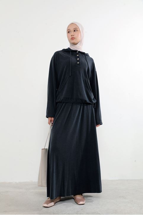 Kadın Önü Çıtçıt Pat Detaylı Kanguru Cepli Kapüşonlu Tesettür Etekli Takım Siyah