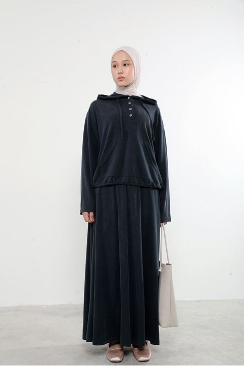 Kadın Önü Çıtçıt Pat Detaylı Kanguru Cepli Kapüşonlu Tesettür Etekli Takım Siyah