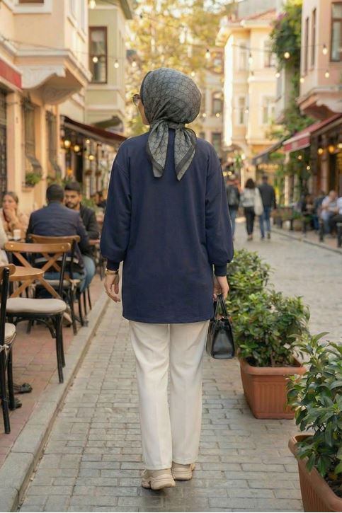Kadın Cepli Oversize Tesettür Kimono Hırka Mevsimlik Rahat Kesim Uzun Ceket Lacivert