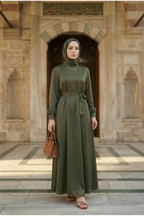 Kadın Saten Taş İşlemeli Kuşaklı Tesettür Düğün Nişan Özel Gün Abiye Elbise Haki