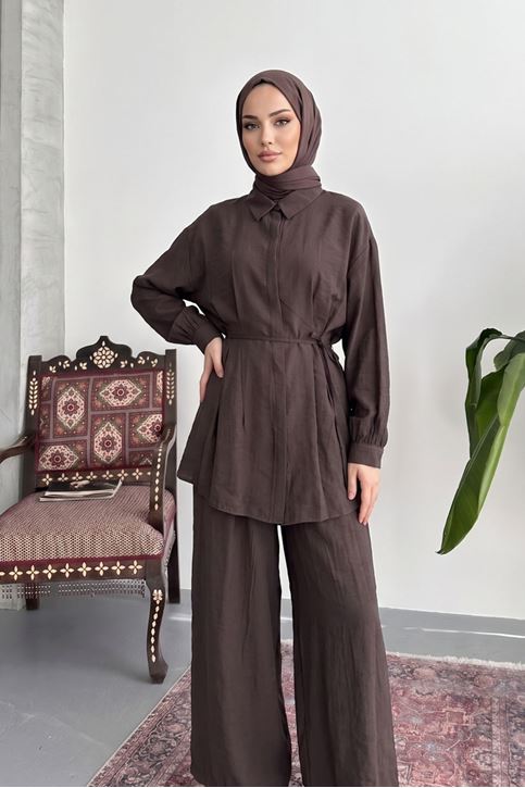 Kadın Kahve Tesettür İkili Takım  Kuşaklı Salaş Tunik Pantolon Takım Oversize Yazlık Tesettür Kombin