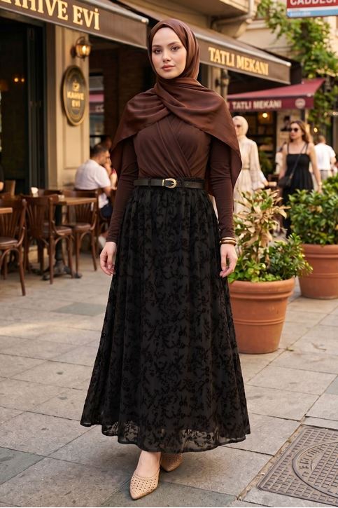 Kadın Siyah Çicek Desenli Flok Baskı Tül Tesettür Etek 