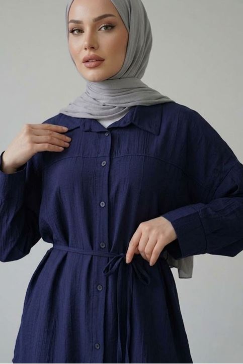 Kadın Lacivert Rahat Kalıp Çilek Kumaş Gömlek Yaka Boydan Düğmeli Tunik Pantolonlu Takım Kombin 