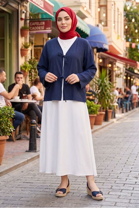 Kadın Lacivert Ön Bağlamalı Yeni Sezon Tren Çilek Kumaş İnce Tesettür Kimono Tunik