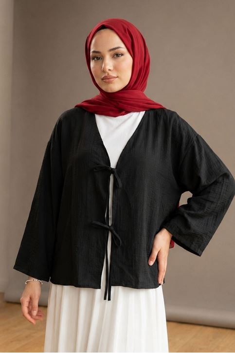 Kadın Siyah Ön Bağlamalı Yeni Sezon Tren Çilek Kumaş İnce Tesettür Kimono Tunik