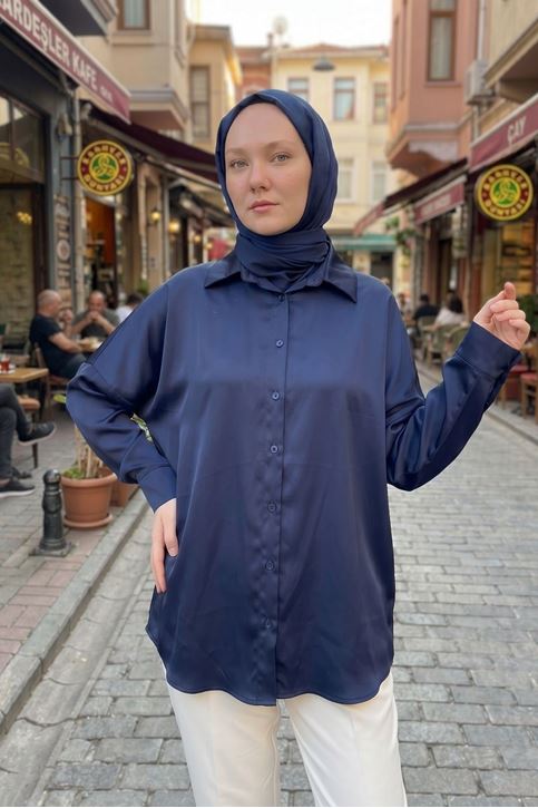 Kadın Lacivert Mavisi Saten Kumaş Tesettür Gömlek Tunik