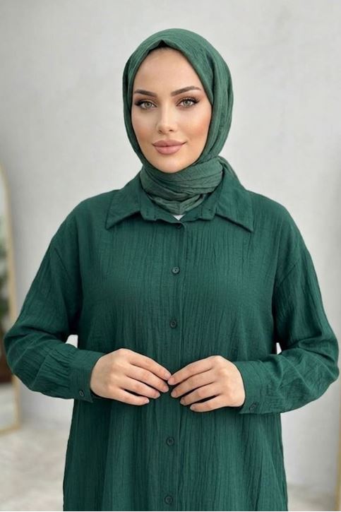 Kadın Gömlek Yaka Boydan Düğmeli Yazlık Çilek Kumaş 110 Cm Zümrüt Tesettür Uzun Tunik