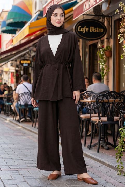 Kadın Kahve Bağlamalı Tek Düğme Detaylı Pantolonlu Yazlık Trend Şık Kombin Tesettür Takım