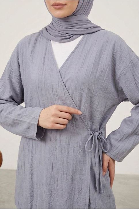 Kadın Gri Yandan Bağlamalı Çilek Kumaş Kimono Tunik Pantolon Takım Kombin
