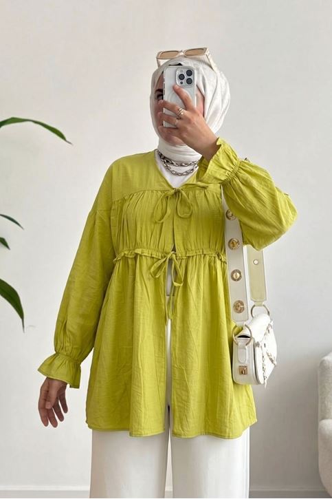 Kadın Ön Büzgülü Detaylı Kol Lastikli Bağlamalı Tesettür Yağ Yeşili Kimono Hırka Tunik