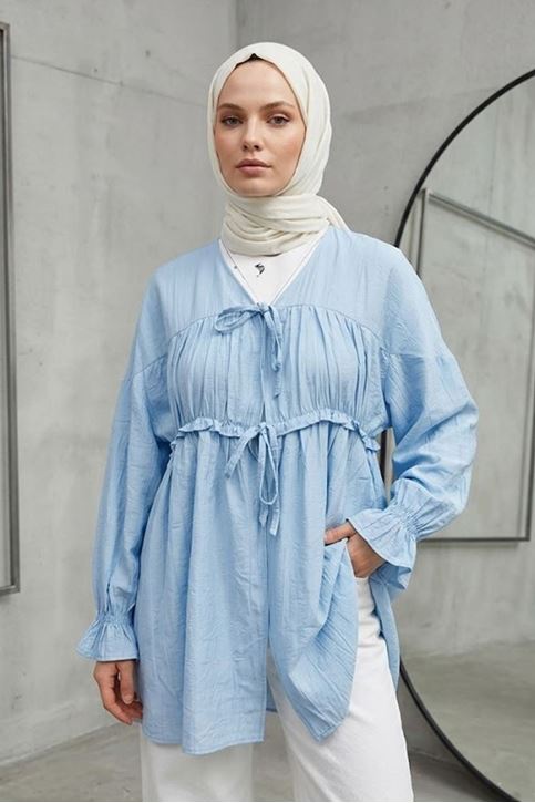 Kadın Ön Büzgülü Detaylı Kol Lastikli Bağlamalı Tesettür Mavi Kimono Hırka Tunik
