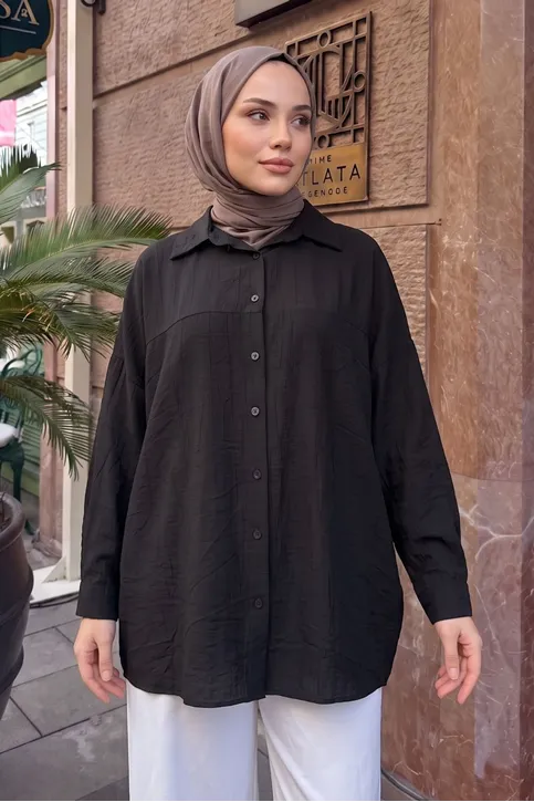 Kadın Siyah Çilek Kumaş Trend Tesettür Tunik Düğmeli 78 CM Oversize Dökümlü Rahat Gömlek Tunik