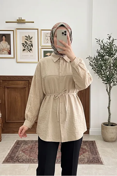Kadın Bej Çilek Kumaş Trend Tesettür Tunik Düğmeli 78 CM Oversize Dökümlü Rahat Gömlek Tunik