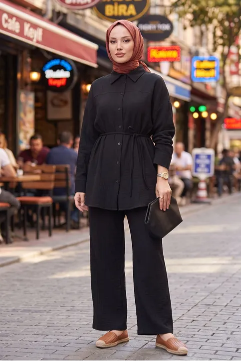 Kadın Bağcıklı Müslin Kumaş Yazlık Tesettür Siyah Pantolonlu Tunik Takım