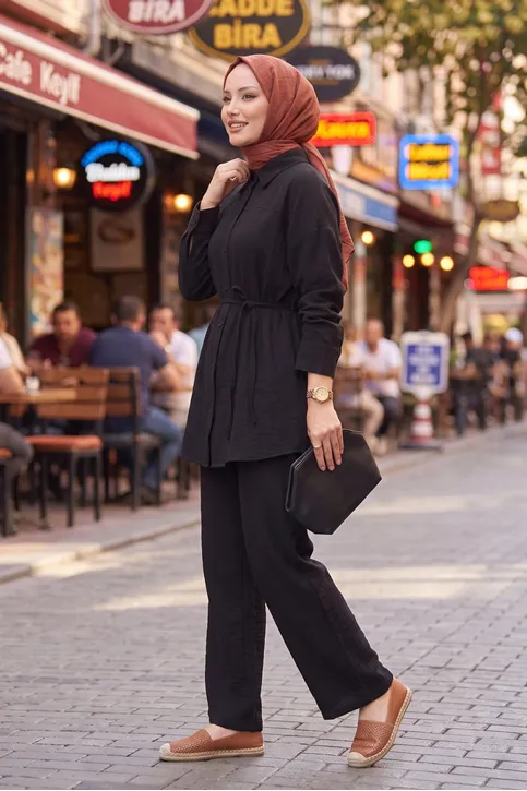 Kadın Bağcıklı Müslin Kumaş Yazlık Tesettür Siyah Pantolonlu Tunik Takım