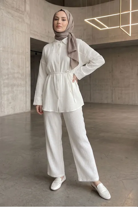 Kadın Bağcıklı Müslin Kumaş Yazlık Tesettür Ekru Pantolonlu Tunik Takım
