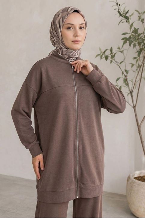 Kadın Tesettür Modal Pike Kumaş Salaş Takım Fermuarlı Sweat Pantolon Açık Kahve Tesettür Takım 