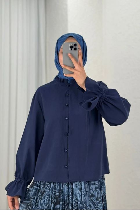 Kadın Kolu Tünelli Yaka Fırfırlı Kısa Trend Şık Lacivert Tesettür Bluz Gömlek
