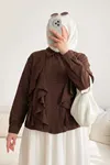 Trend Tesettür Kahve Fırfırlı Gömlek Yaka Bluz Önü Volanlı Düğmeli Şık ve Günlük Yazlık Tesettür Tunik Bluz