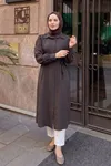 Kadın Trend Tesettür Kahve Cupro Kumaş Gömlek Tunik Beli Kuşaklı Boydan Düğmeli Tesettür Uzun Tunik