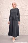 Kadın Tesettür Siyah Pike Kumaş Peplum Fırfırlı Bluz Etek Takım